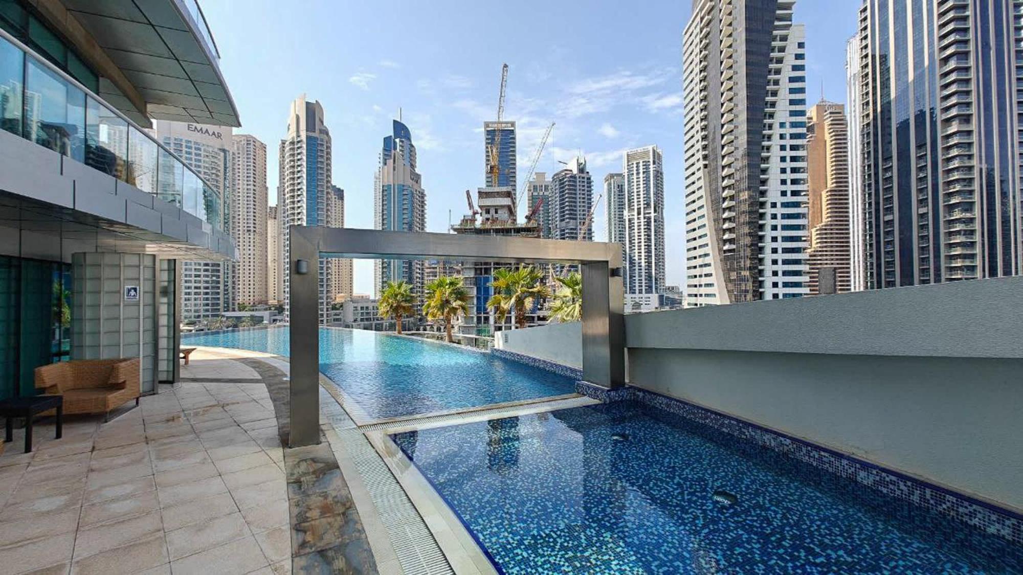 Prime 2br Family Haven In Marina *